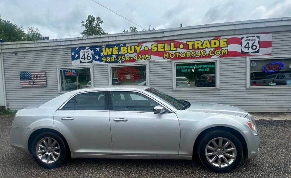 2012 CHRYSLER 300