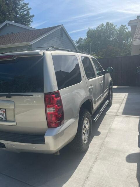 2014 CHEVROLET Tahoe