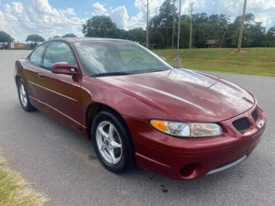 2002 PONTIAC Grand Prix