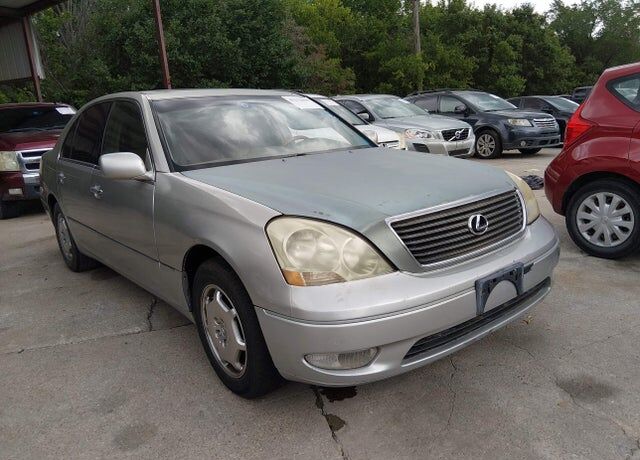 2002 LEXUS LS