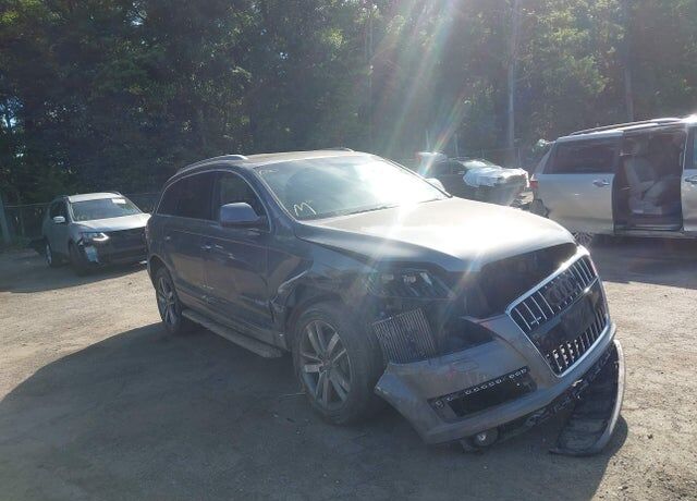 2011 AUDI Q7