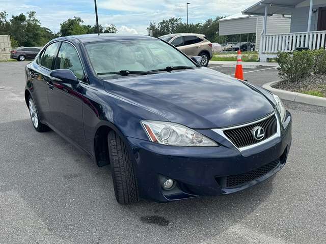 2011 LEXUS IS