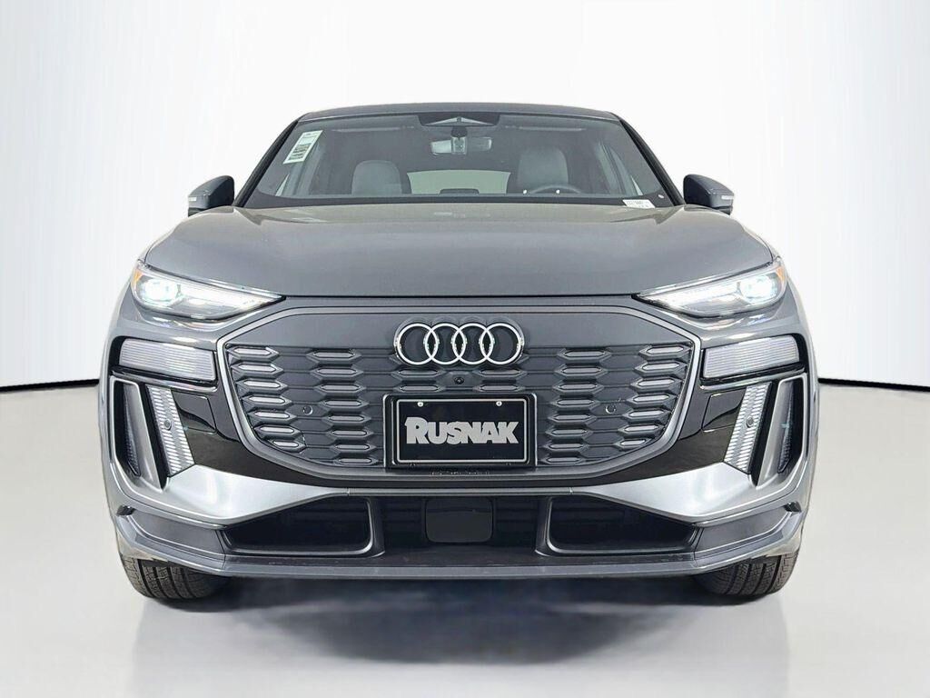 2027 Audi Q6