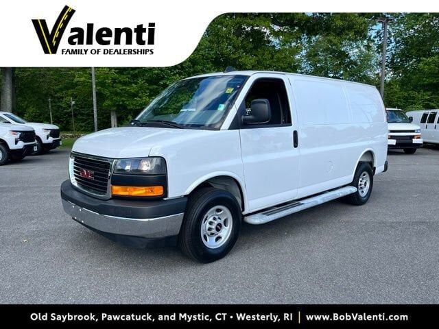 2025 GMC Savana
