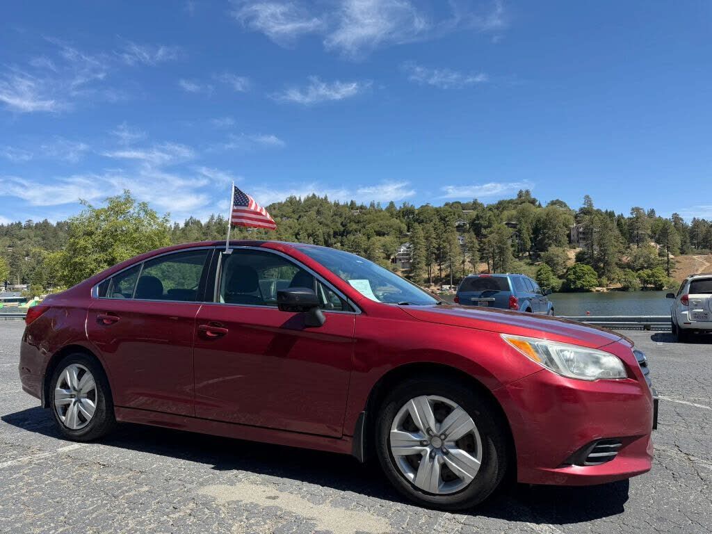 2016 SUBARU Legacy