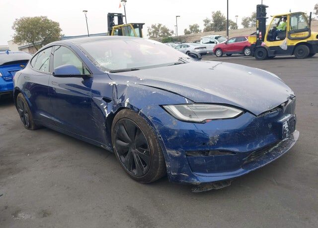 2022 TESLA Model S