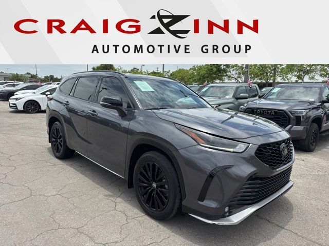 2024 TOYOTA Highlander