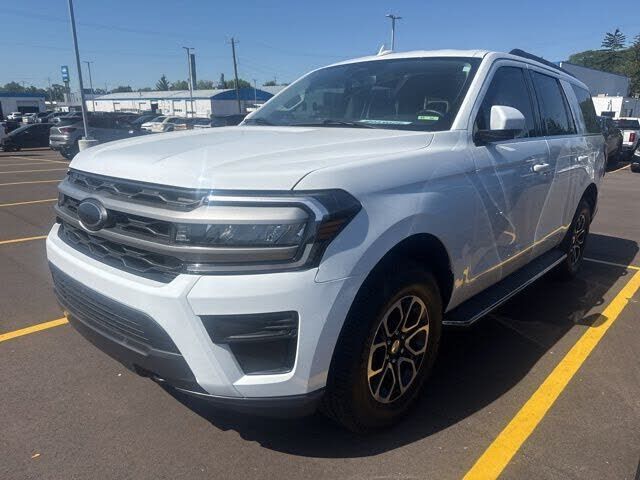 2023 FORD Expedition