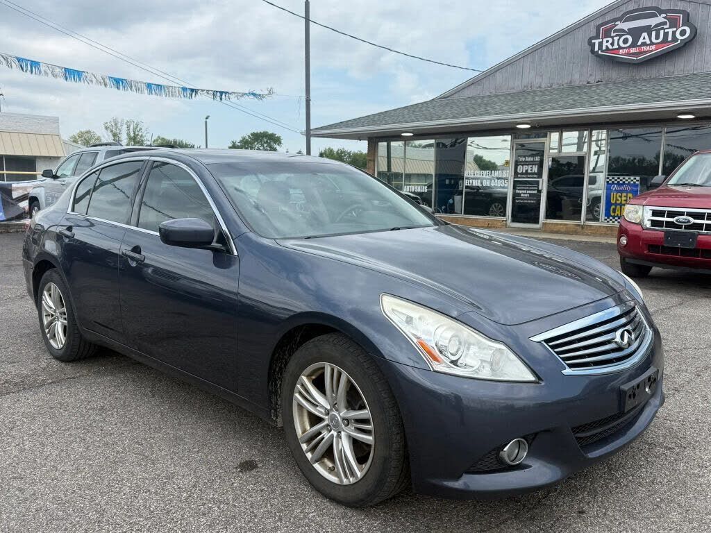 2012 INFINITI G37