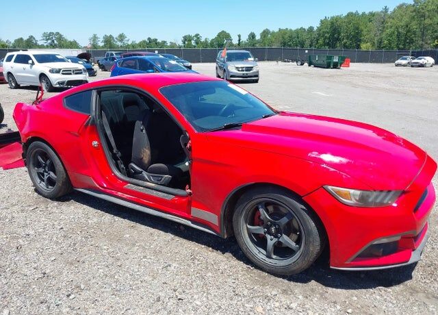 2017 FORD Mustang