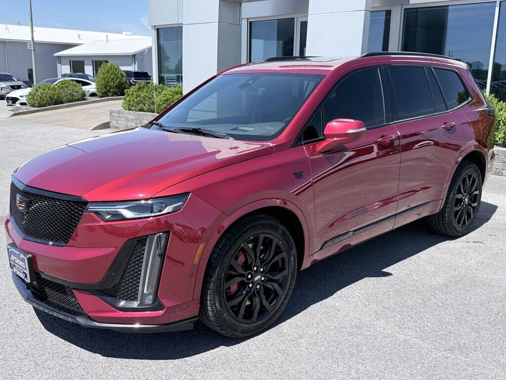 2024 CADILLAC XT6