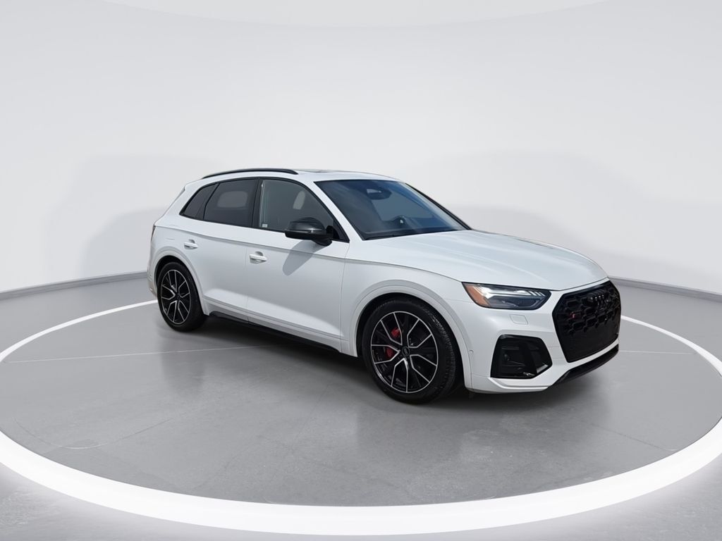 2024 Audi SQ5