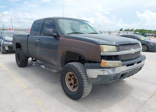 2004 CHEVROLET Silverado
