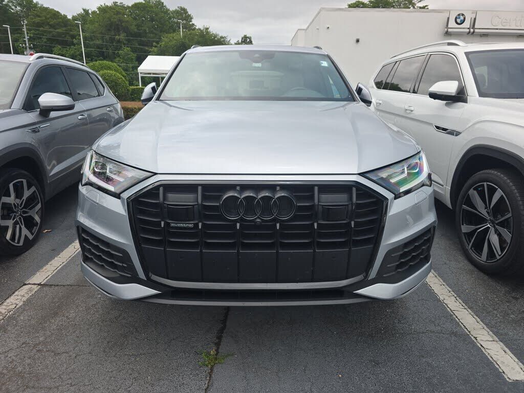 2022 Audi Q8
