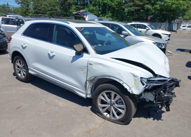 2025 AUDI Q3