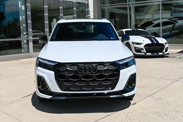 2025 Audi SQ7