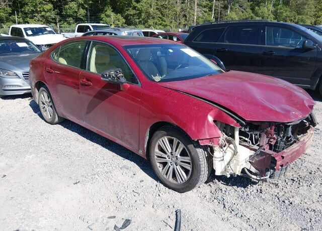 2015 LEXUS ES
