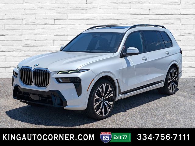 2023 BMW X7