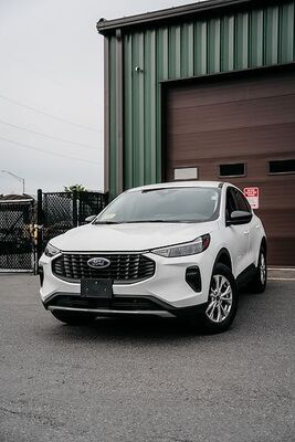 2025 FORD Escape