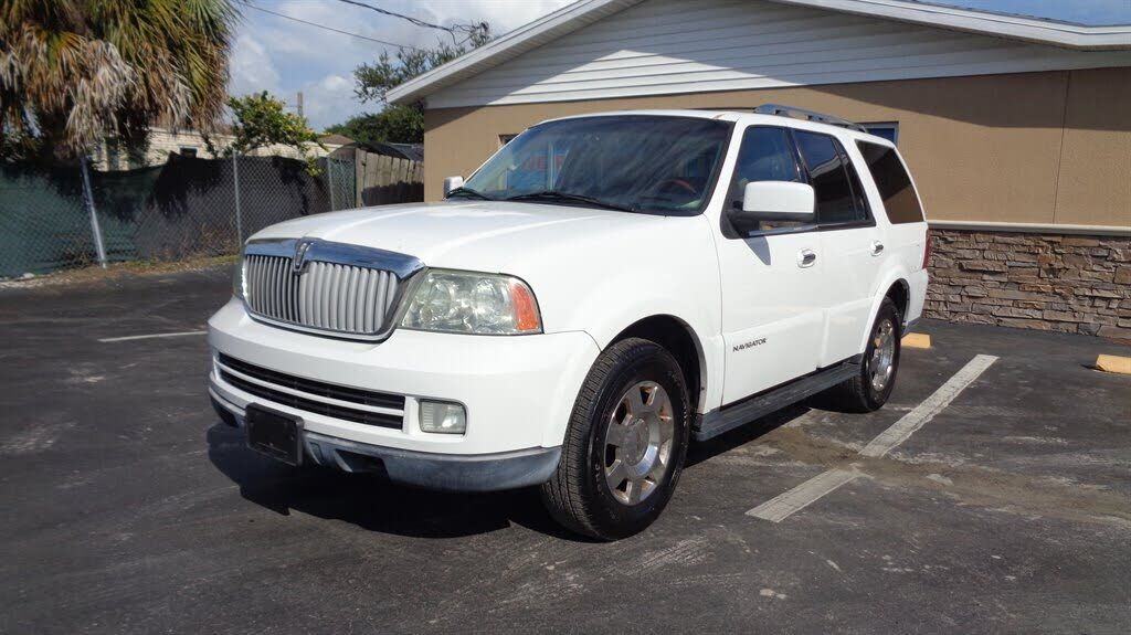 2005 LINCOLN Navigator