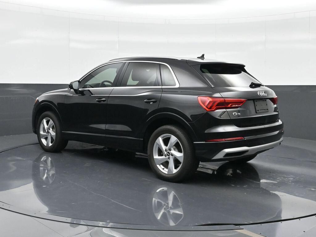 2021 Audi Q3