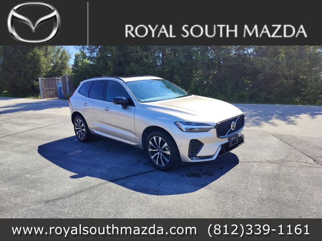 2025 VOLVO XC60