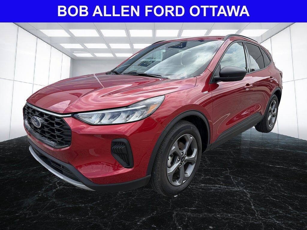 2025 FORD Escape