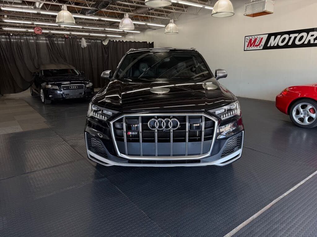 2021 Audi SQ7