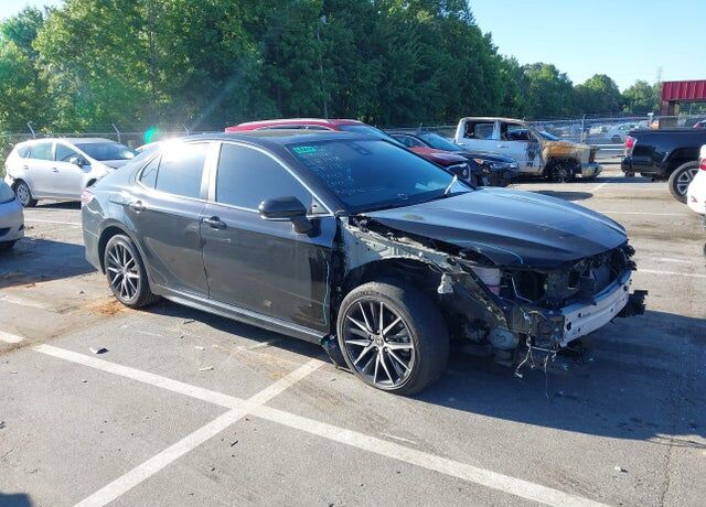 2024 TOYOTA Camry