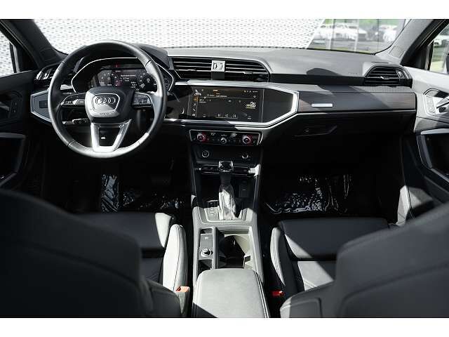 2025 Audi Q3