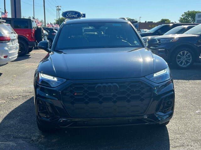 2025 Audi SQ5