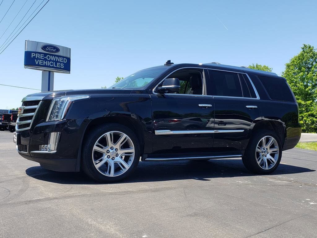 2016 CADILLAC Escalade