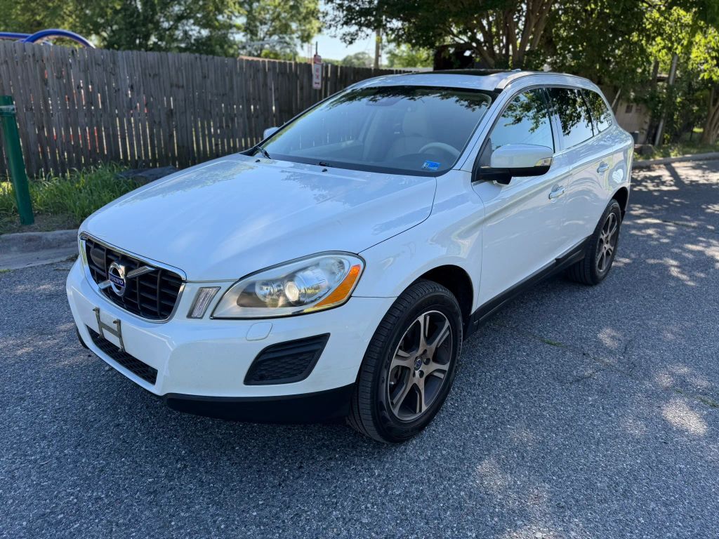 2013 VOLVO XC60