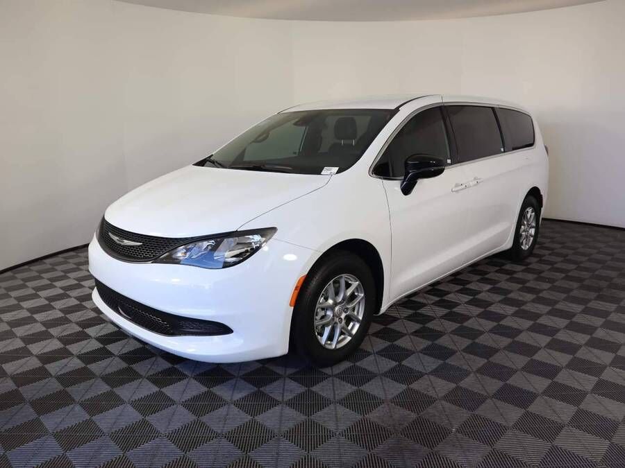 2026 CHRYSLER Voyager