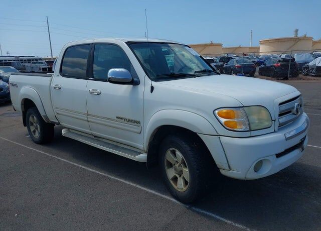 2004 TOYOTA Tundra