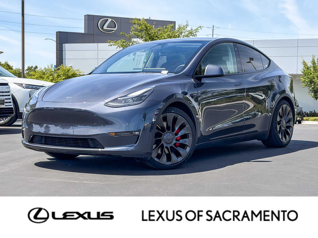 2022 TESLA Model Y