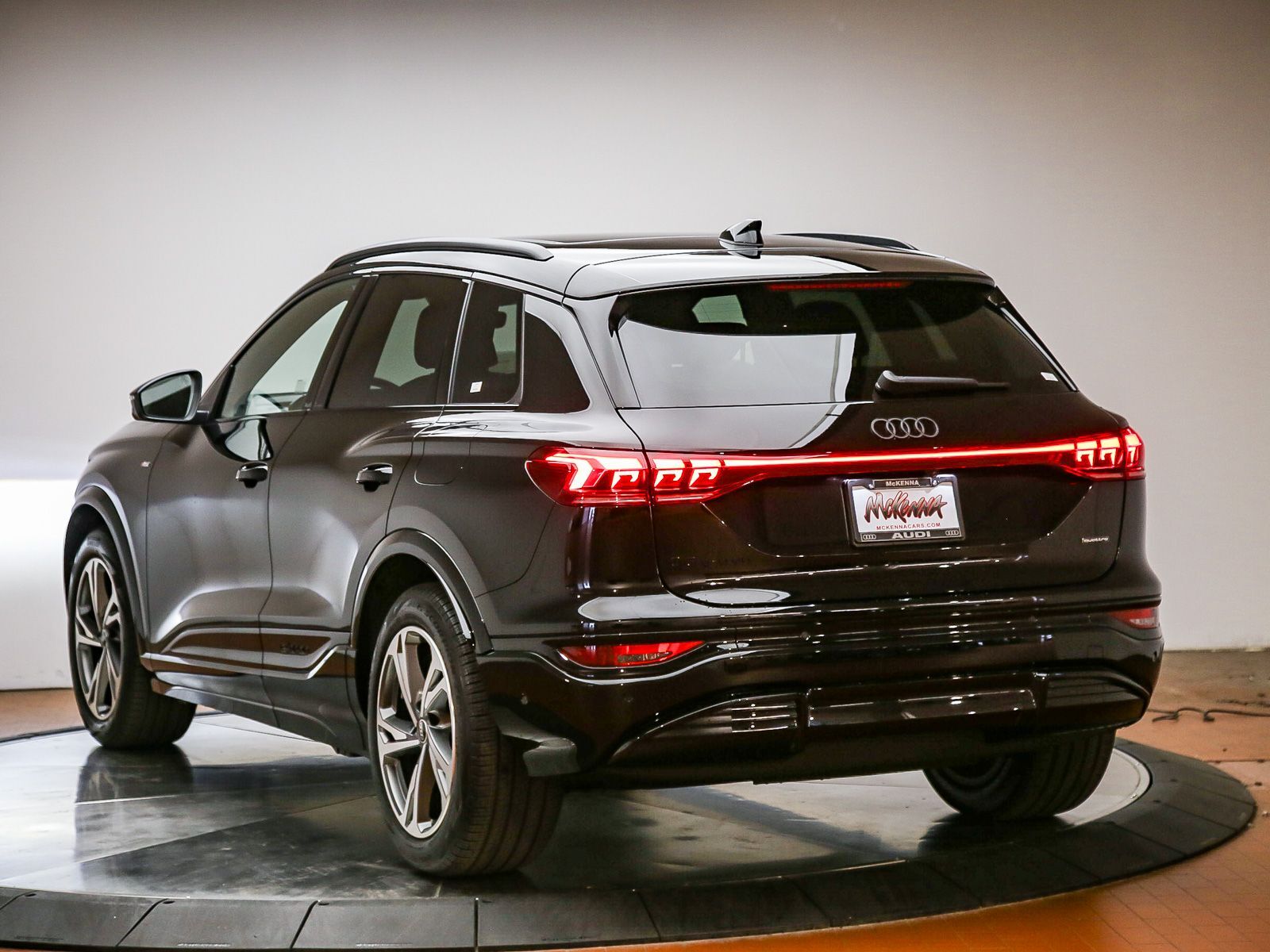 2027 Audi Q6