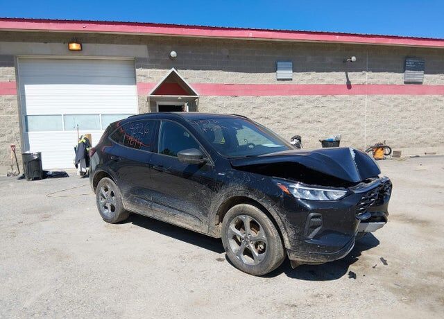 2023 FORD Escape
