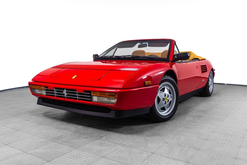 Ferrari Mondial T