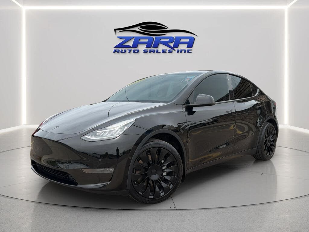 2022 TESLA Model Y