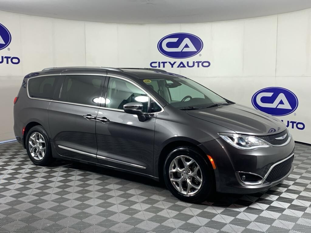 2019 CHRYSLER Pacifica