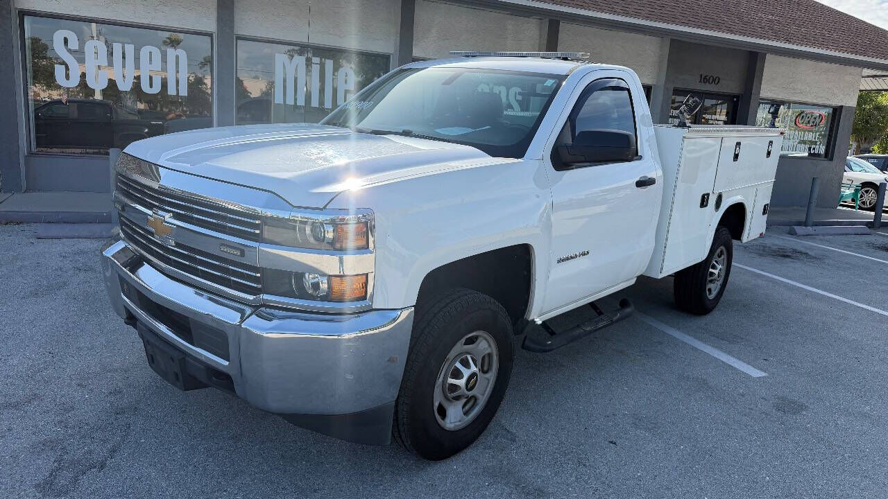 2017 CHEVROLET Silverado