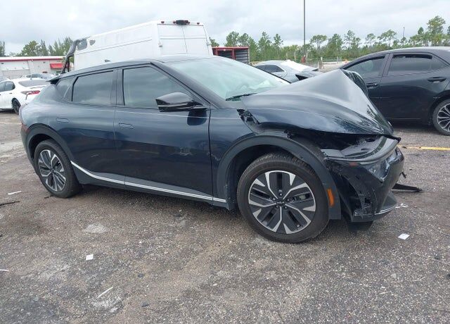 2024 KIA EV6