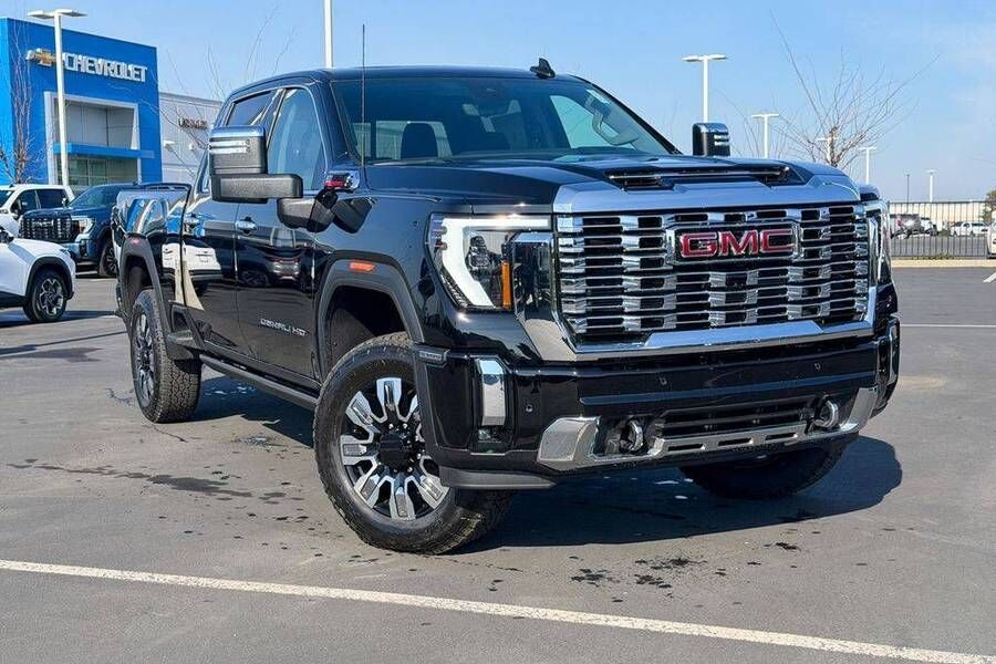 2026 GMC Sierra HD