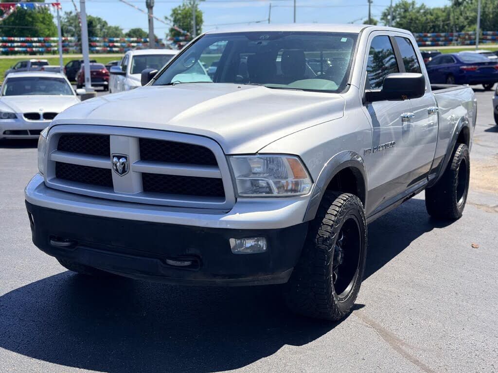 2012 DODGE Ram