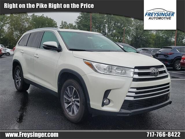 2019 TOYOTA Highlander
