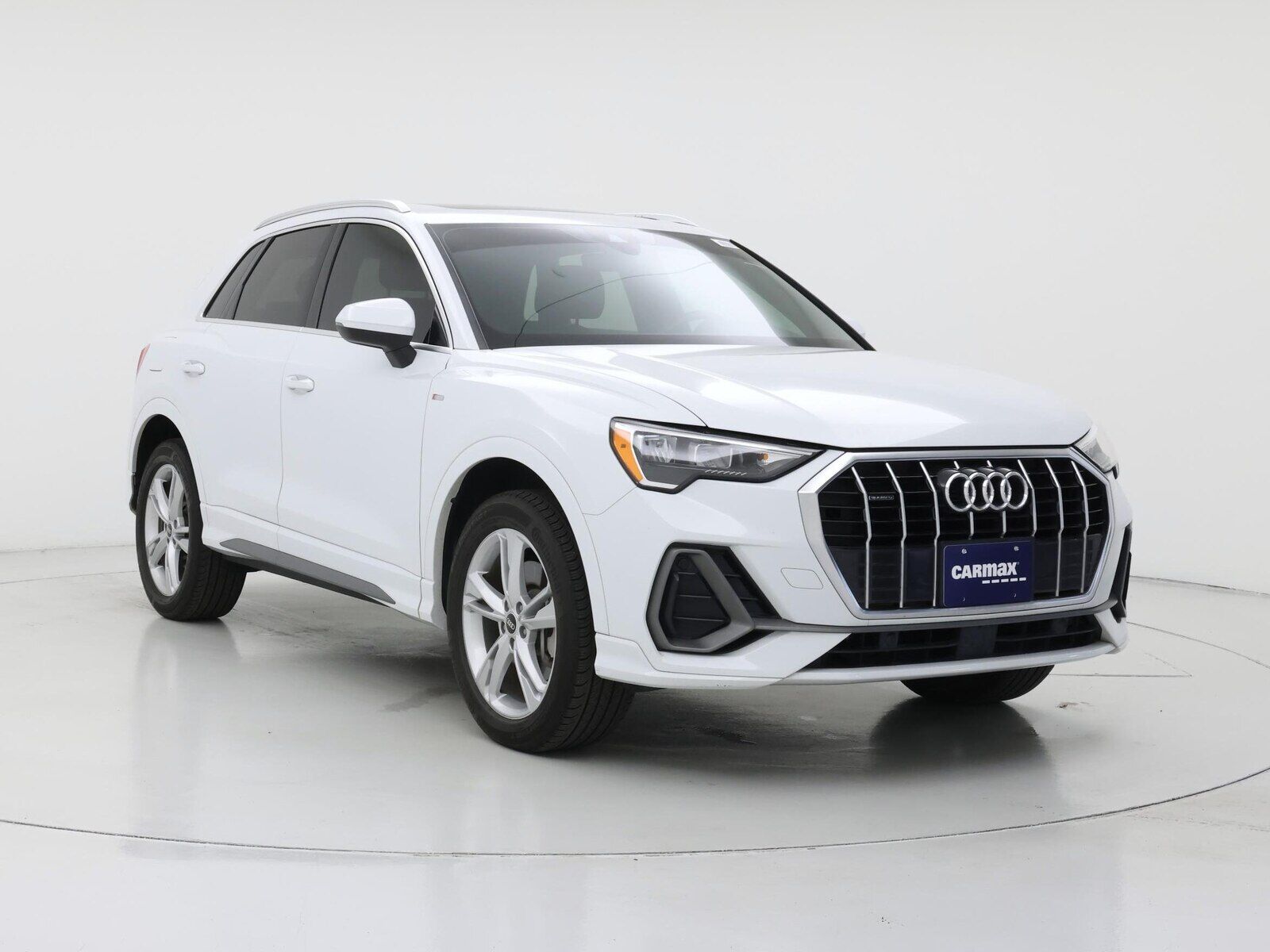 2022 Audi Q3