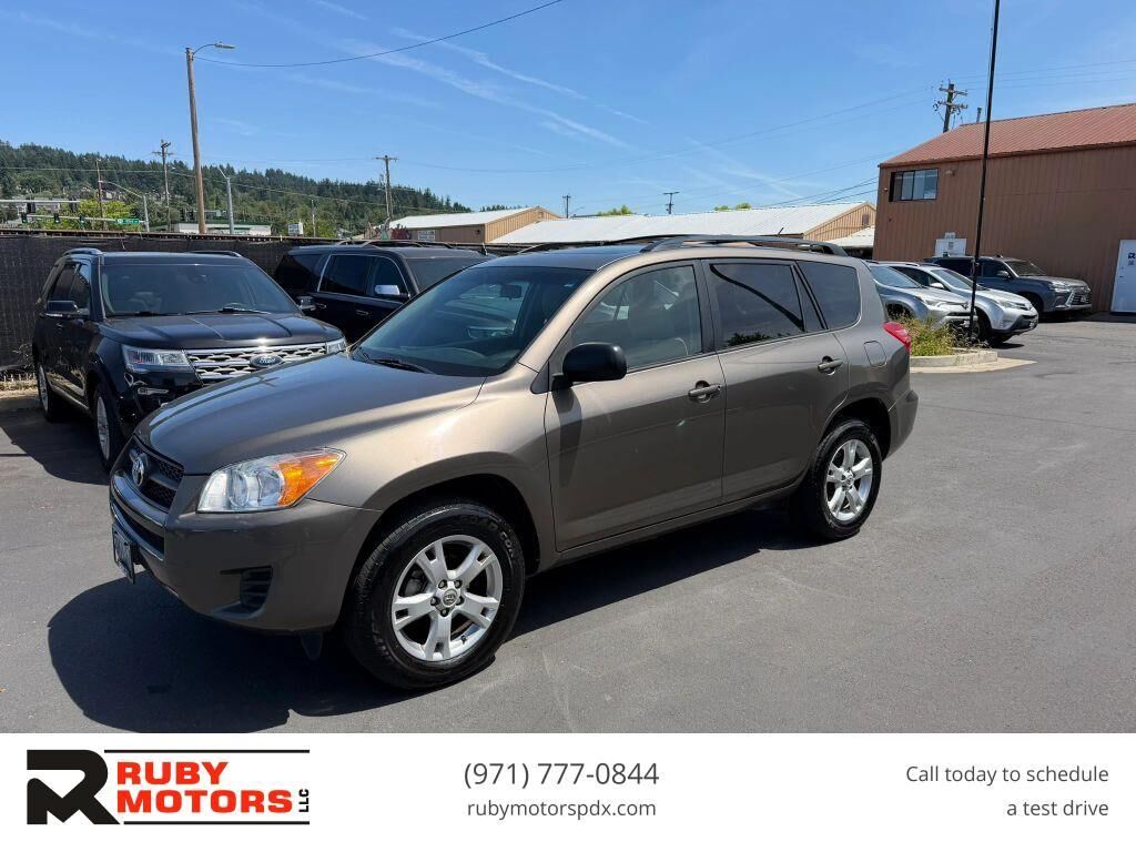 2011 TOYOTA RAV4