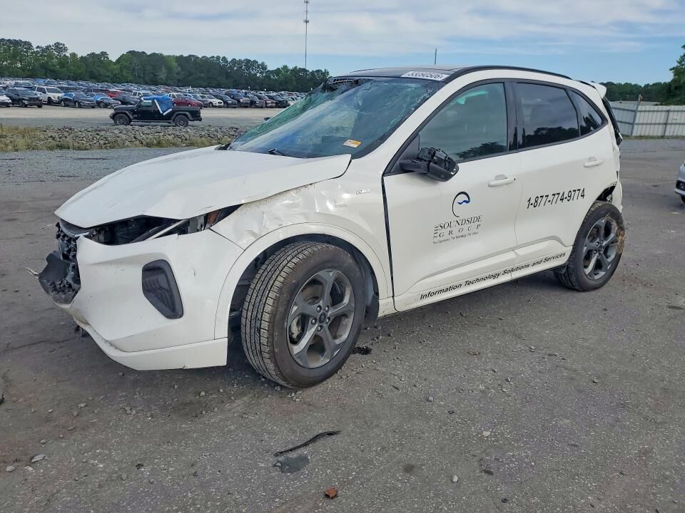 2024 FORD Escape