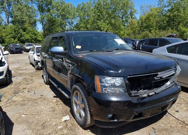 2013 CHEVROLET Suburban